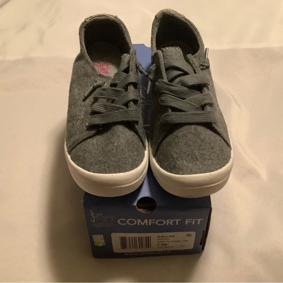 Jellypop Dallas lace up gray flannel sneaker 7.5 new - Picture 7 of 14